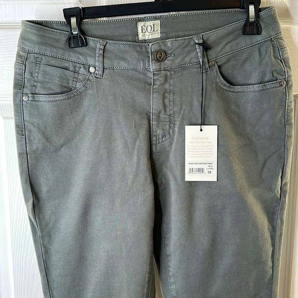 NWT - In motion cropped pants (JUNIPER) various sizes available!!! NEW - 🥰 - Picture 4 of 11